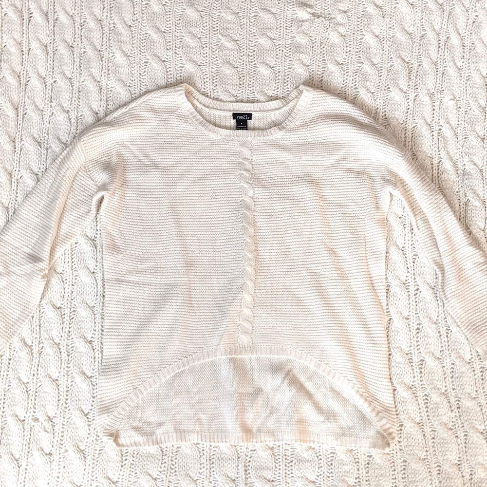 ❌ SOLD ❌ Rue 21 Sweater
